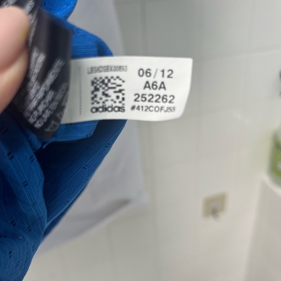 UCLA Bruins Women’s Adidas Replica Football Jersey, Large - Picture 6 of 7